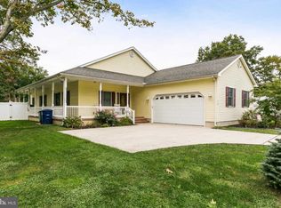 416 Stiles Ave, Maple Shade, NJ 08052