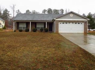 5476 Denny Dr, Atlanta, GA 30349