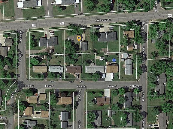 2nd image of 514 Minnesota St W