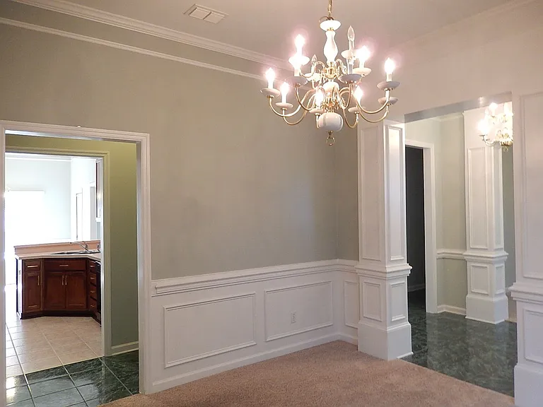 1858 Vineland Ln — Photo 6
