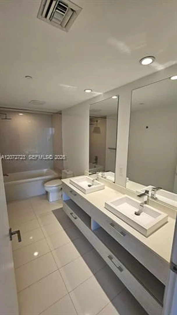 45 SW 9th St cu-2102, Miami, FL 33130 — Photo 4