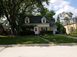 2372 Woodrow Way, Green Bay, WI 54301