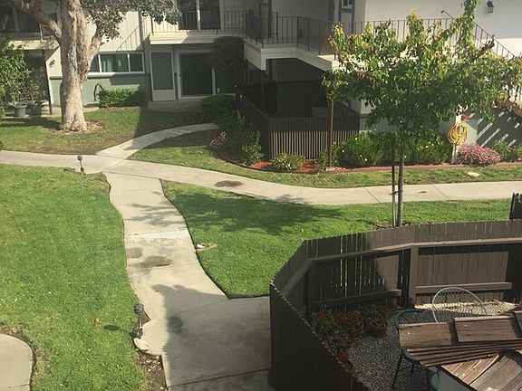 4th image of 23008 Nadine Cir Unit B