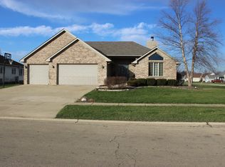 1331 E Arnold St, Sandwich, IL 60548