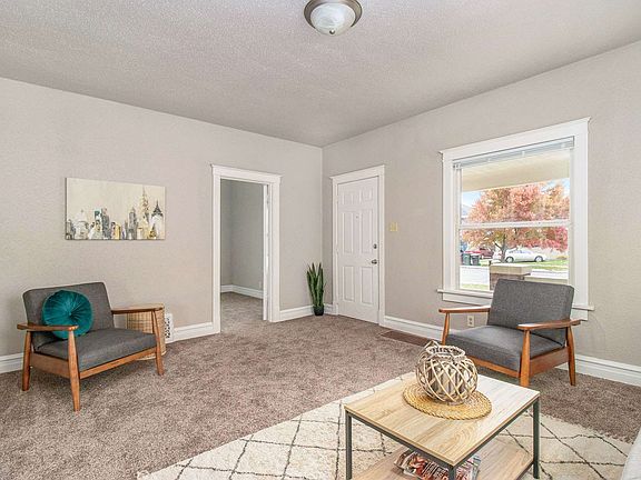 5th image of 1018 E Ewing Ave