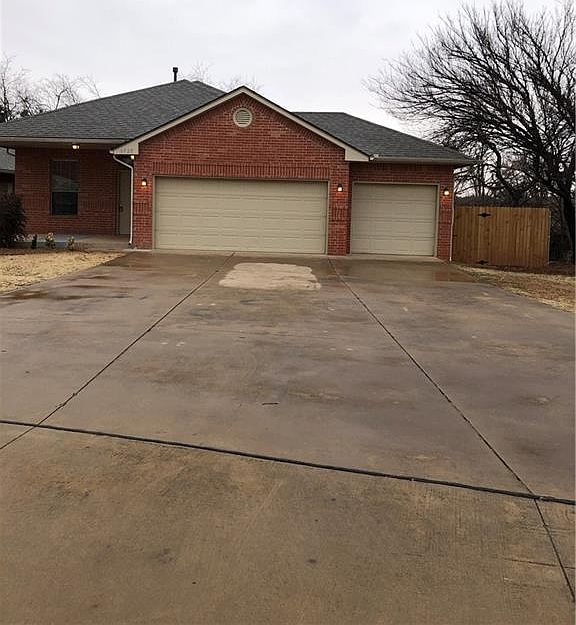 1st image of 6725 NW 125th Ct
