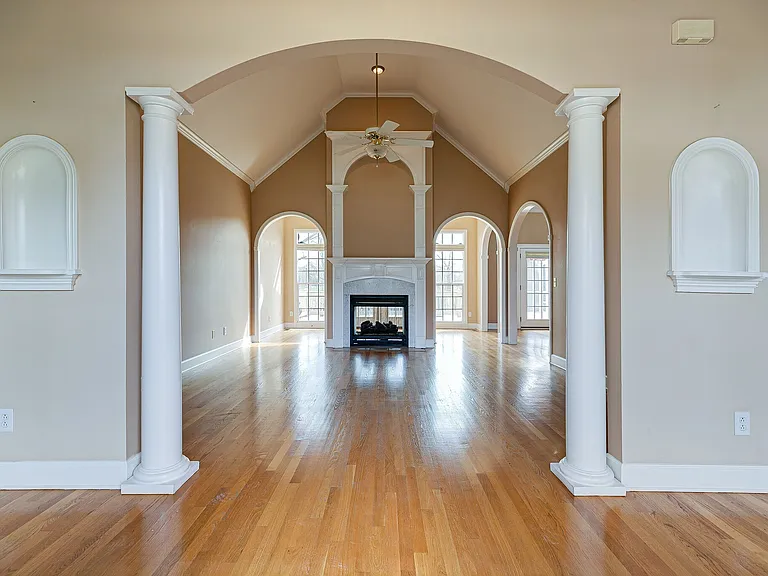 4115 Jensome Ln — Photo 6