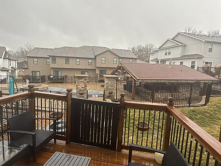5972 N London Ave — Photo 5