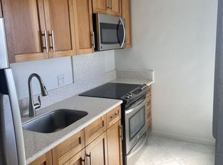 1541 Dominis St APT 1104, Honolulu, HI 96822