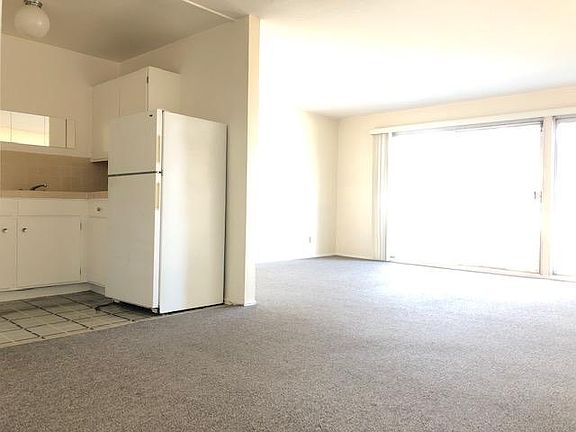 5th image of 70 Crestline Dr APT 3