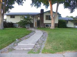 1758 Boston St, Richland, WA 99354