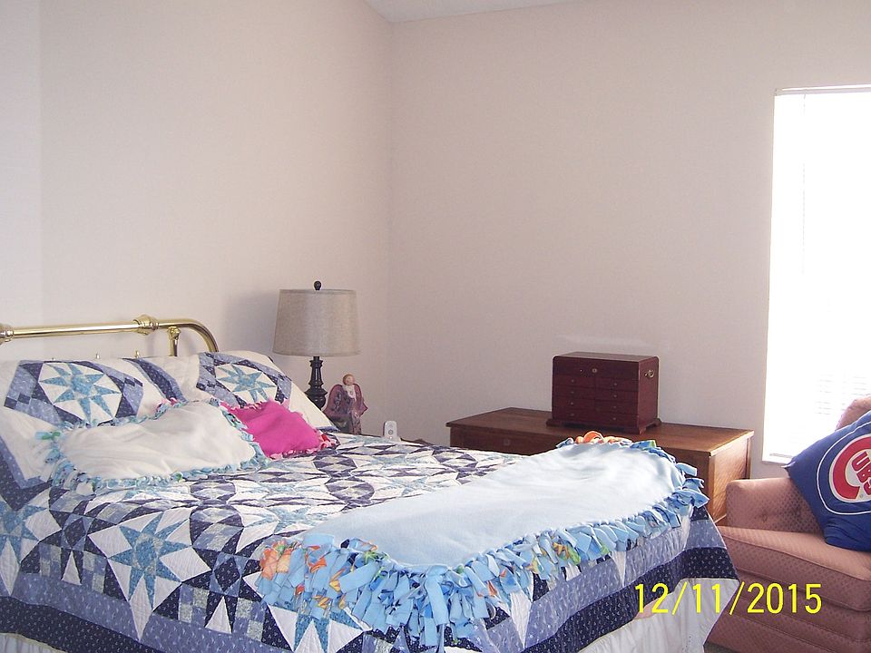 2nd image of 185 Saddlebrook Ct