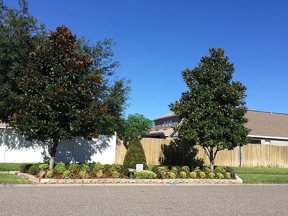 Neighborhood Entrance
