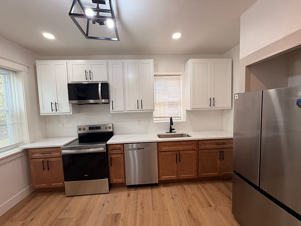 1st image of 2823 Osage St