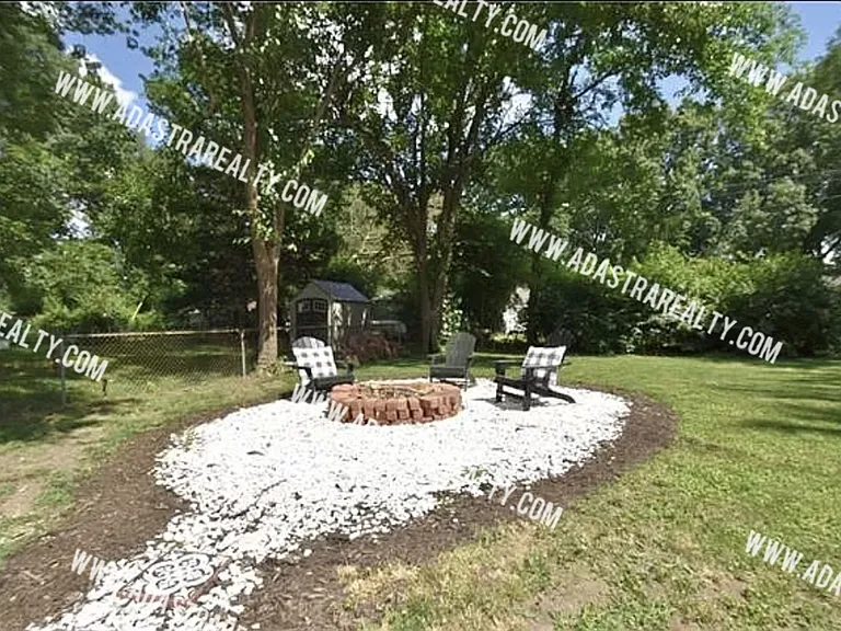 2227 W 78th St — Photo 29