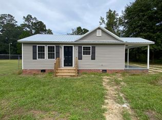 412 E Andrews St, Hemingway, SC 29554