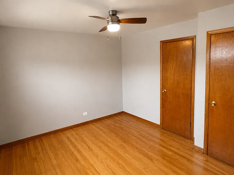 120 Mildred Ln — Photo 10