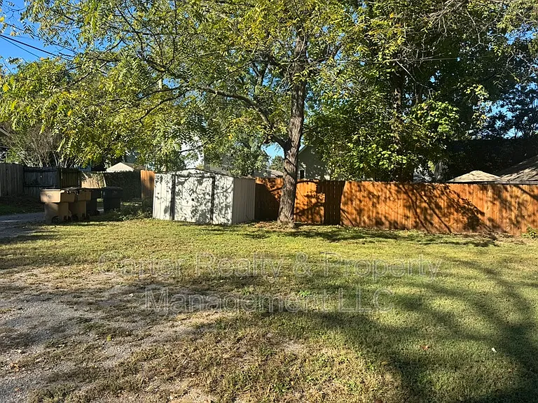 1608 Forrest Ave #A — Photo 14