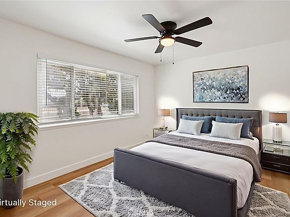 3rd image of 11813 Runnymede St #27