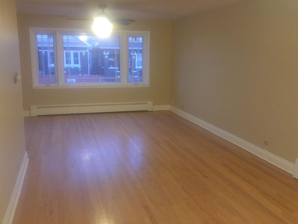 1st image of 1432 Highland Ave #2