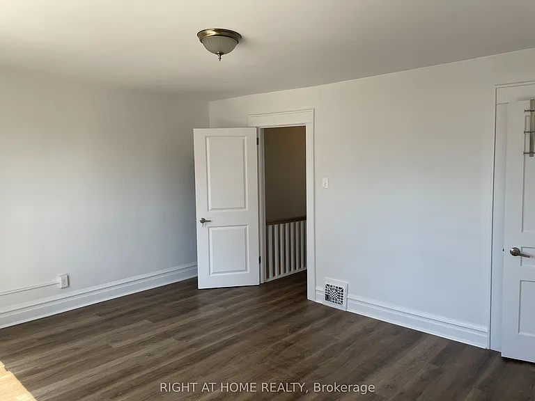 411B Preston St — Photo 10