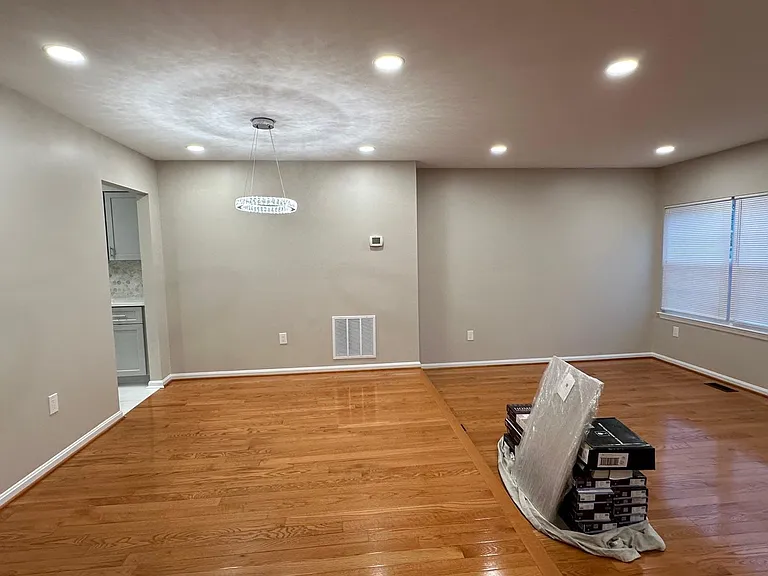 12308 Sandy Point Ct — Photo 19