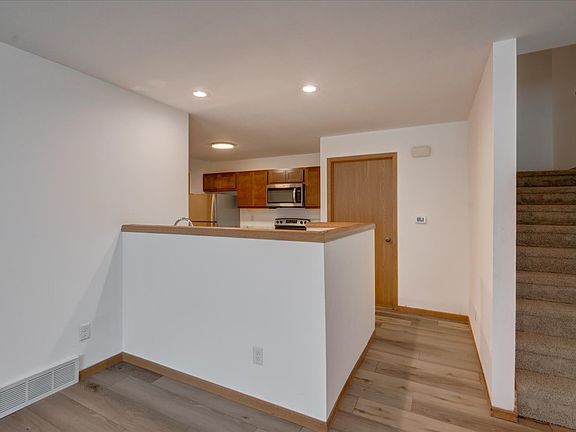 5th image of 1115 Gammon Ln #3