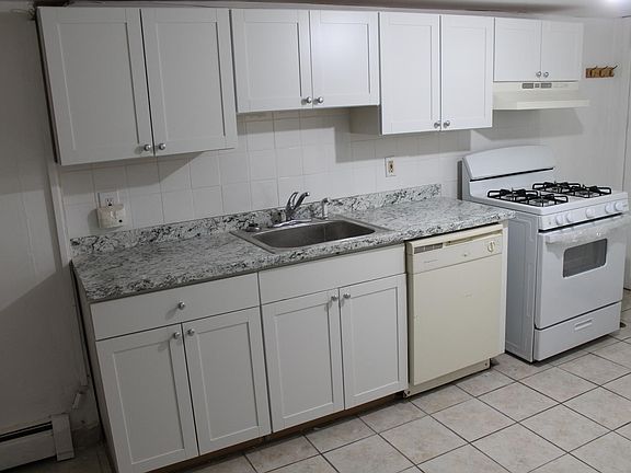 3rd image of 39 65th St APT 3