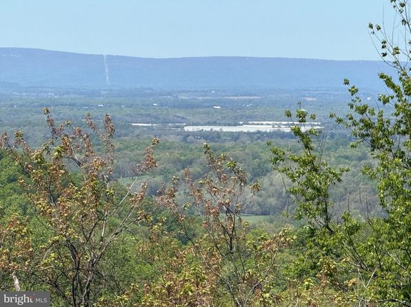 1386 Khyber Pass Rd, Linden, VA 22642