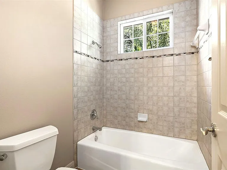 3508 Red Riv — Photo 25
