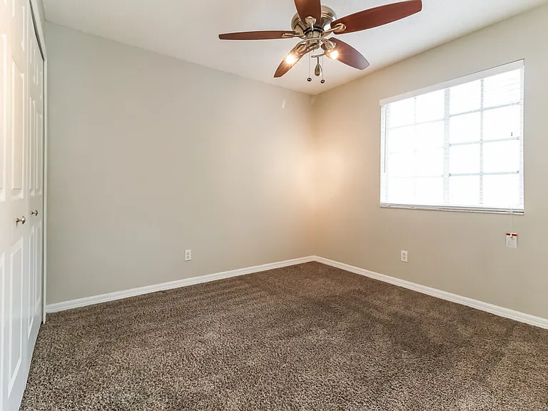 7131 Waterside Dr — Photo 12