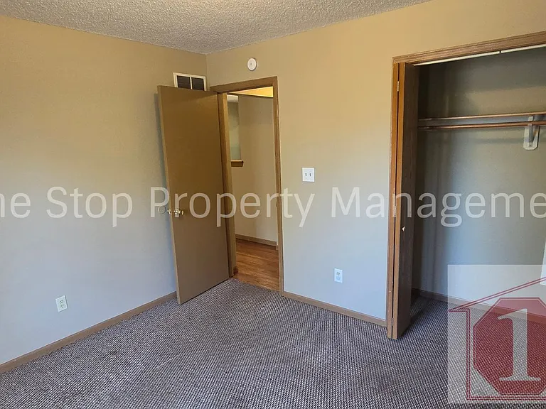 5029 N Topping Ave — Photo 10