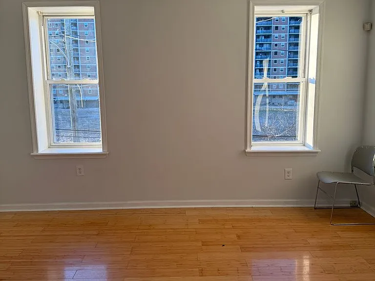 2427 N 10th Street — Photo 18