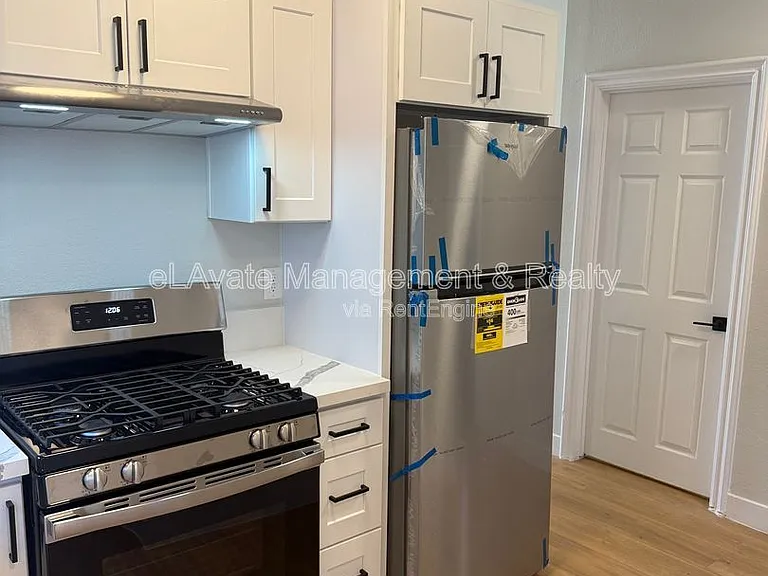 1607 W 49th St #1609 — Photo 20