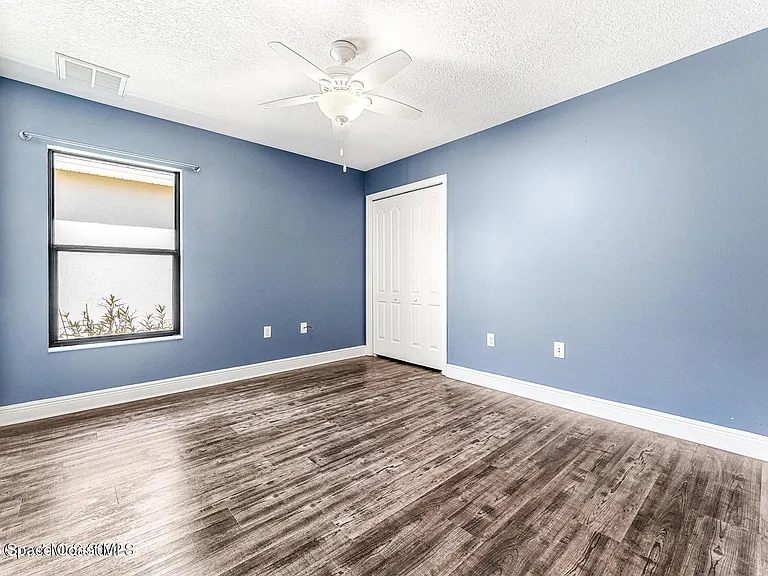 3084 Constellation Dr — Photo 27