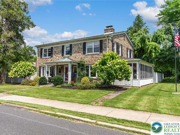 917 N Saint Lucas St, Allentown, PA 18104