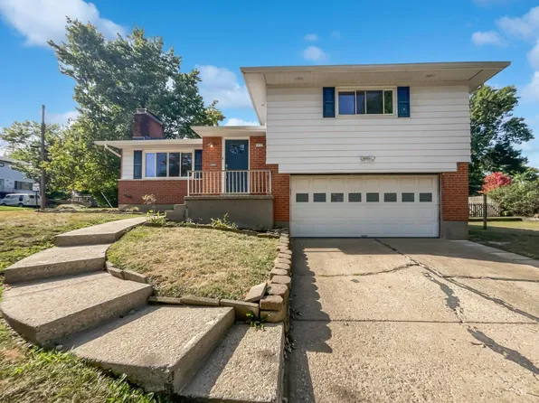 877 Rosetree Ln, Cincinnati, OH 45230