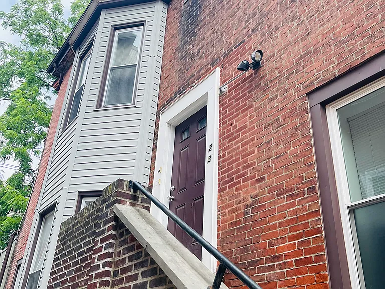 937 S Saint Bernard St #2 — Photo 23