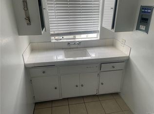 1809 E 4th St #12, Long Beach, CA 90802