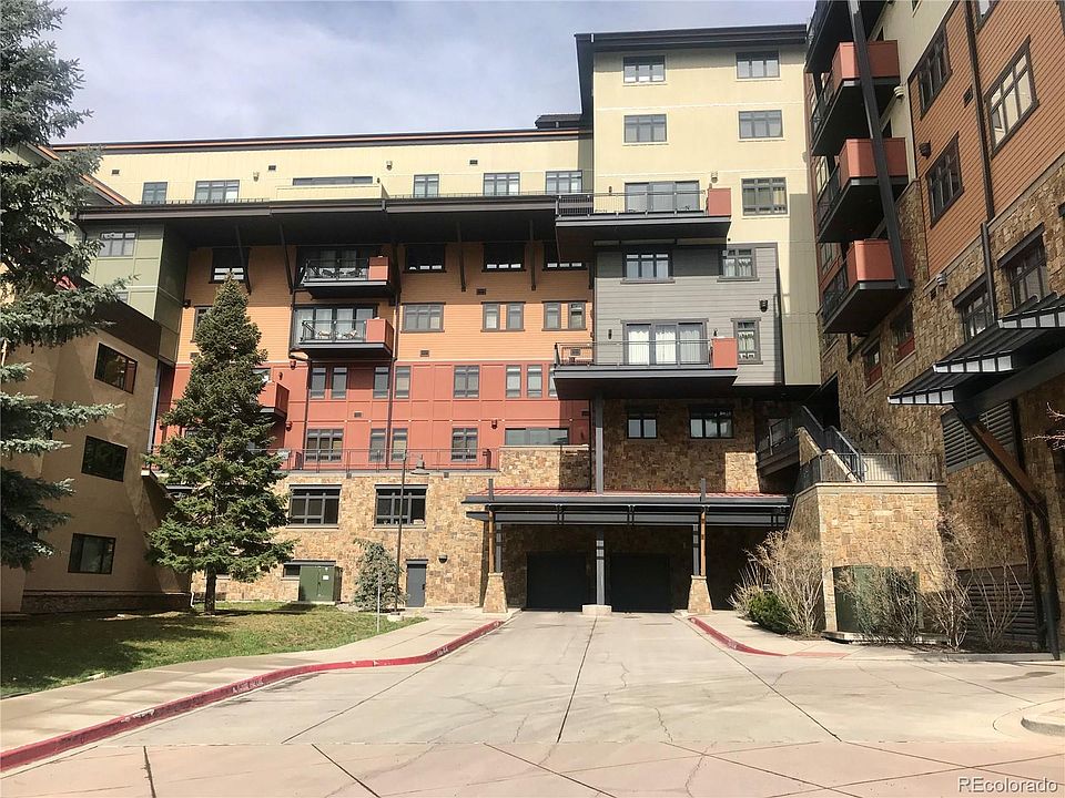 2nd image of 2250 Apres Ski Way #E-1