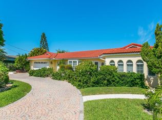 561 Halyard Ln, Longboat Key, FL 34228