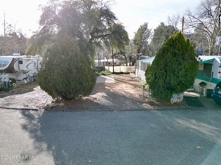 700 White Spar Rd — Photo 48
