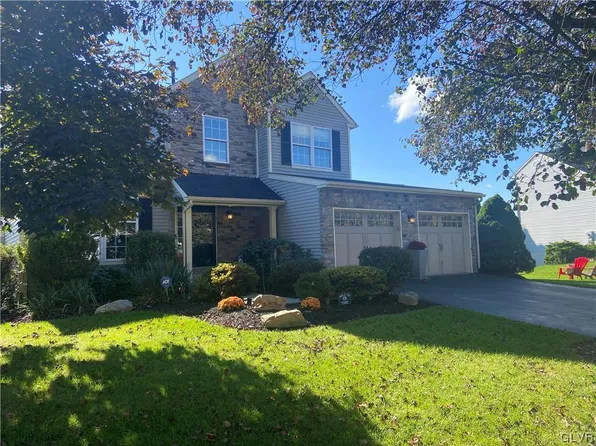 3226 Prydon Dr, Whitehall, PA 18052