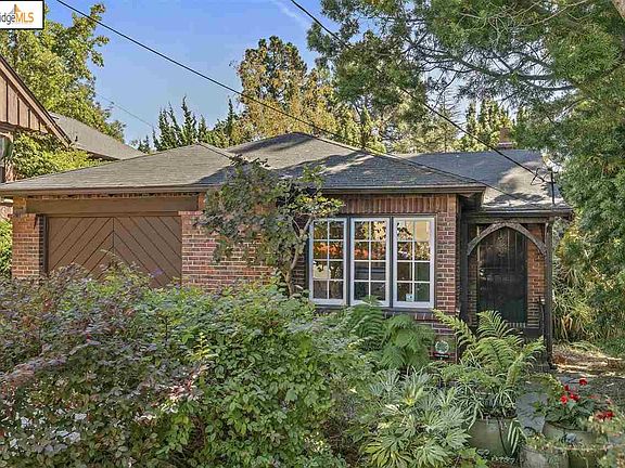 3rd image of 3938 Maybelle Ave