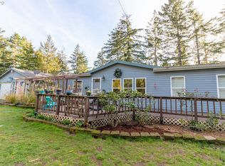 5452 Bouchet Dr, Florence, OR 97439