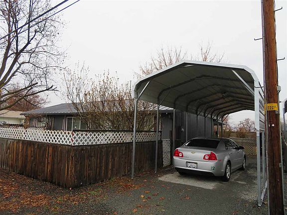 3rd image of 6220 Siskiyou Blvd