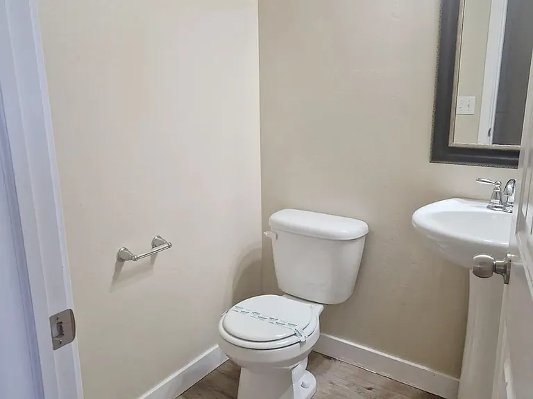 824 S Fox Trail Ln — Photo 16