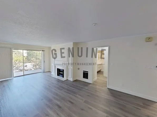 500 Cagney Ln APT 210, Newport Beach, CA 92663