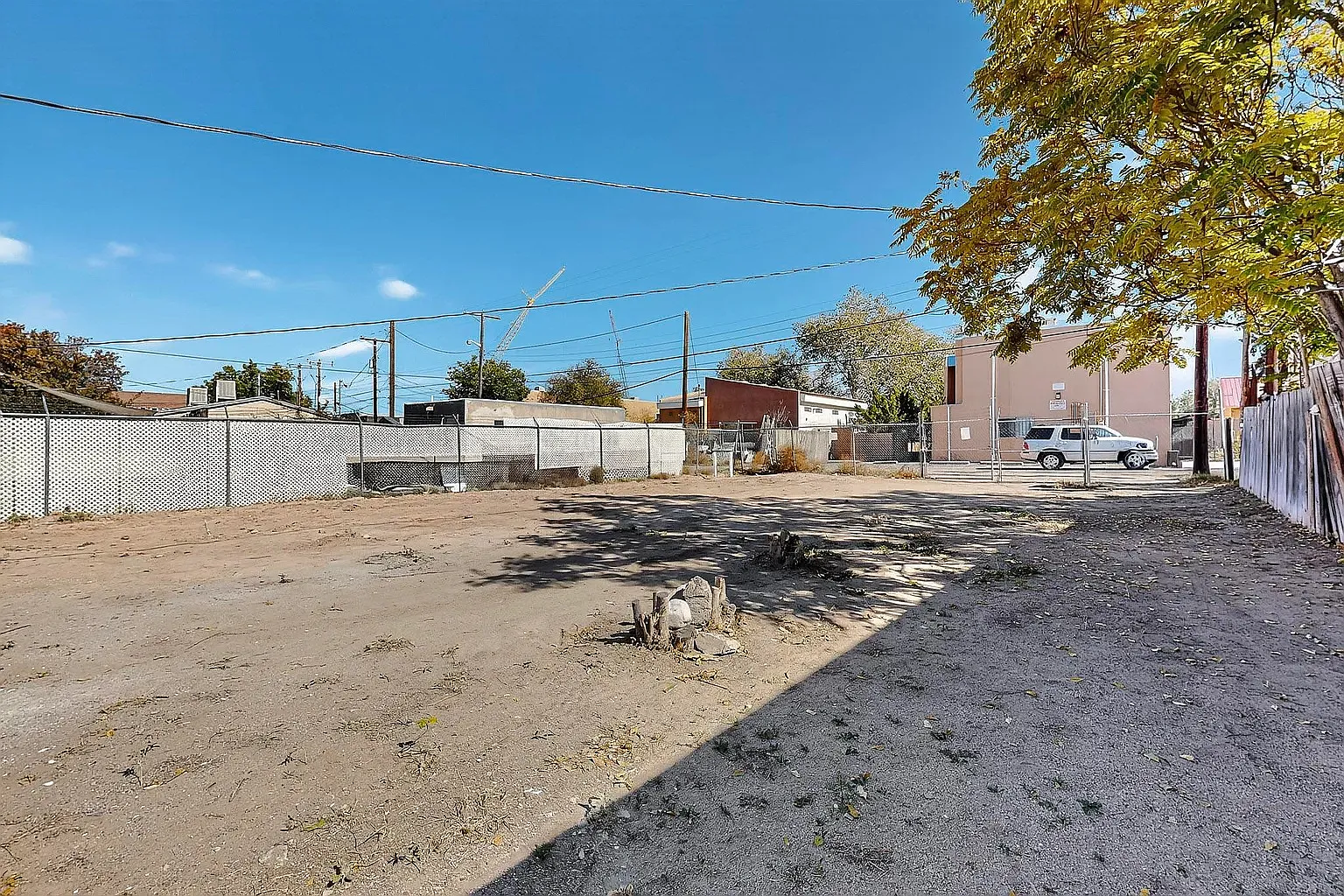 2 bed, 650 sqft, $2,000 — Photo 3