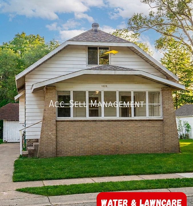 1st image of 1625 Belden Ave SW #2